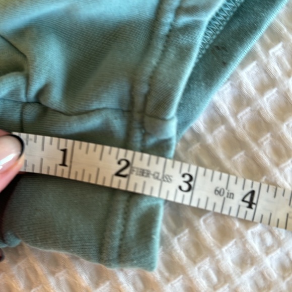 Tna fleece shorts aritzia - Picture 5 of 5